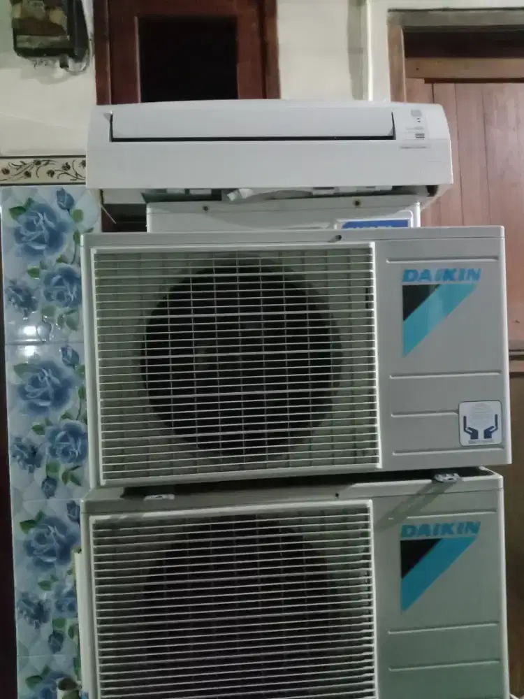 Beli AC bekas dan rusak