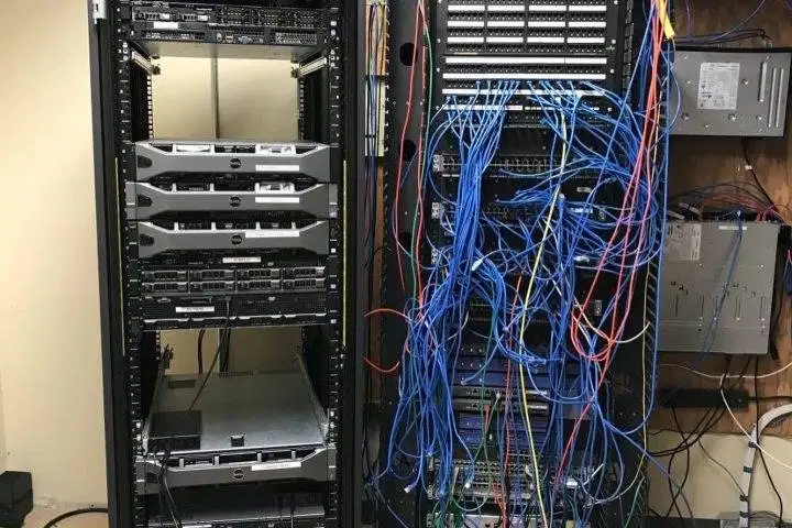 Terima Jual Beli Server dan Komputer bekas kantor dan lainnya