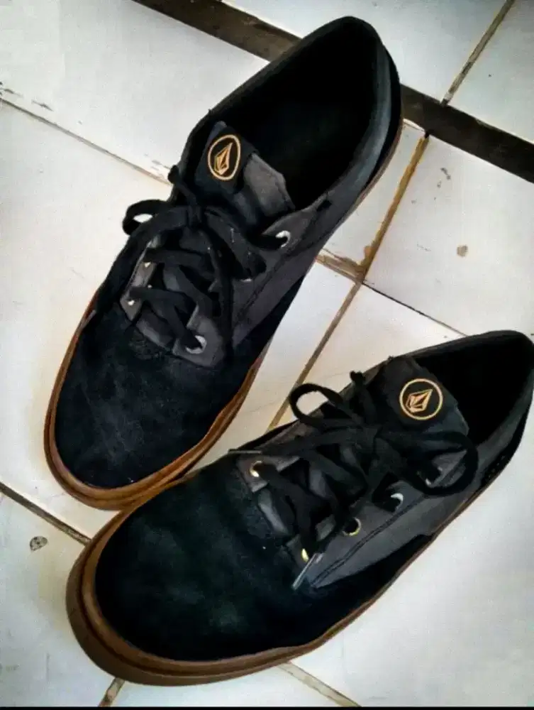 sepatu VOLCOM.ORIGINAL.UKURAN 43