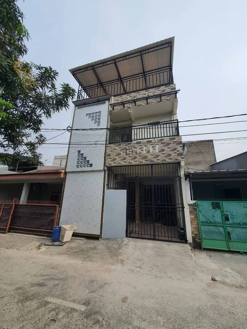 Dijual Kost-Kost-an 3 Lantai yang CUAN dengan okupansi FULL PENYEWA