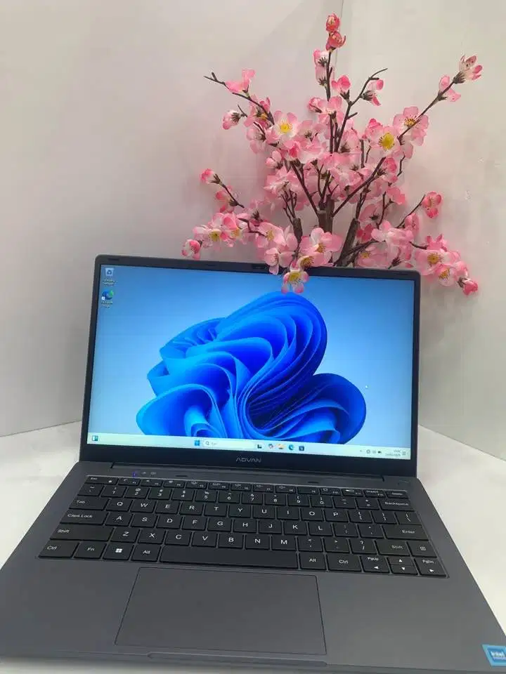 Laptop Advan Tbook N100 8GB/128GB