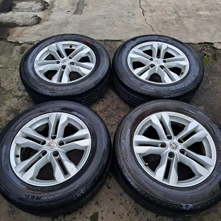 Xtrail velg mobil nisaan xtrail r17
