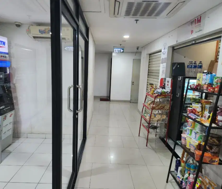Khusus wanita , jaga toko kecil & sewa unit apartemen