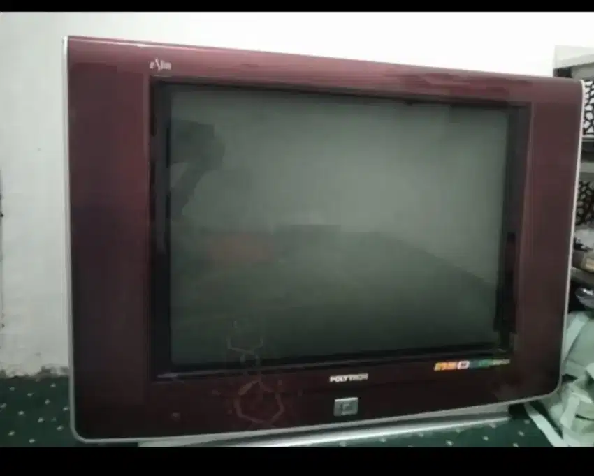 Dijual untuk yang minat TV tabung Polytron Slim 29 inci dan 17 inci