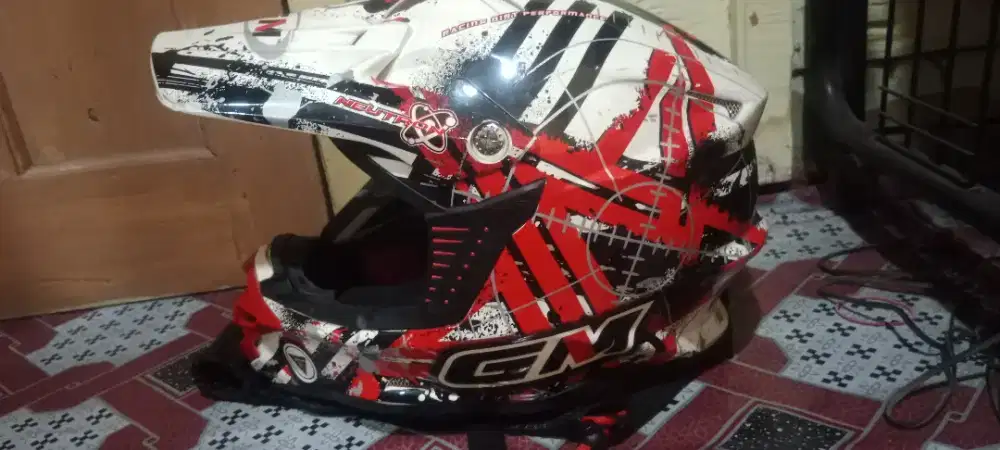 Helm motor cross GS