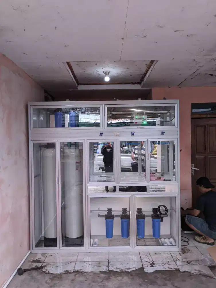 Depot isi ulang air minum komplit