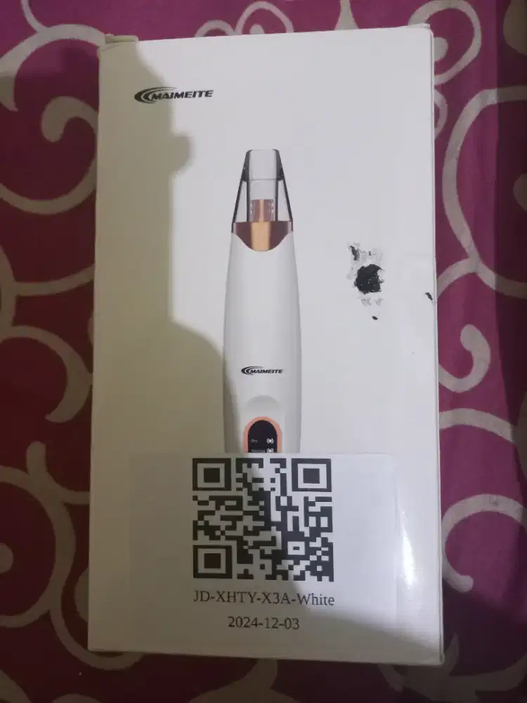 Pembersih komedo , jerawat dan membuat pori-pori tampak lebih kecil