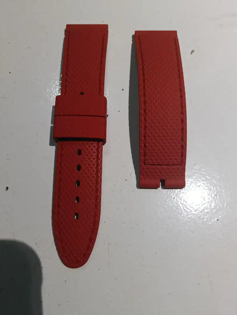 Tali Jam Tangan Rubber Universal