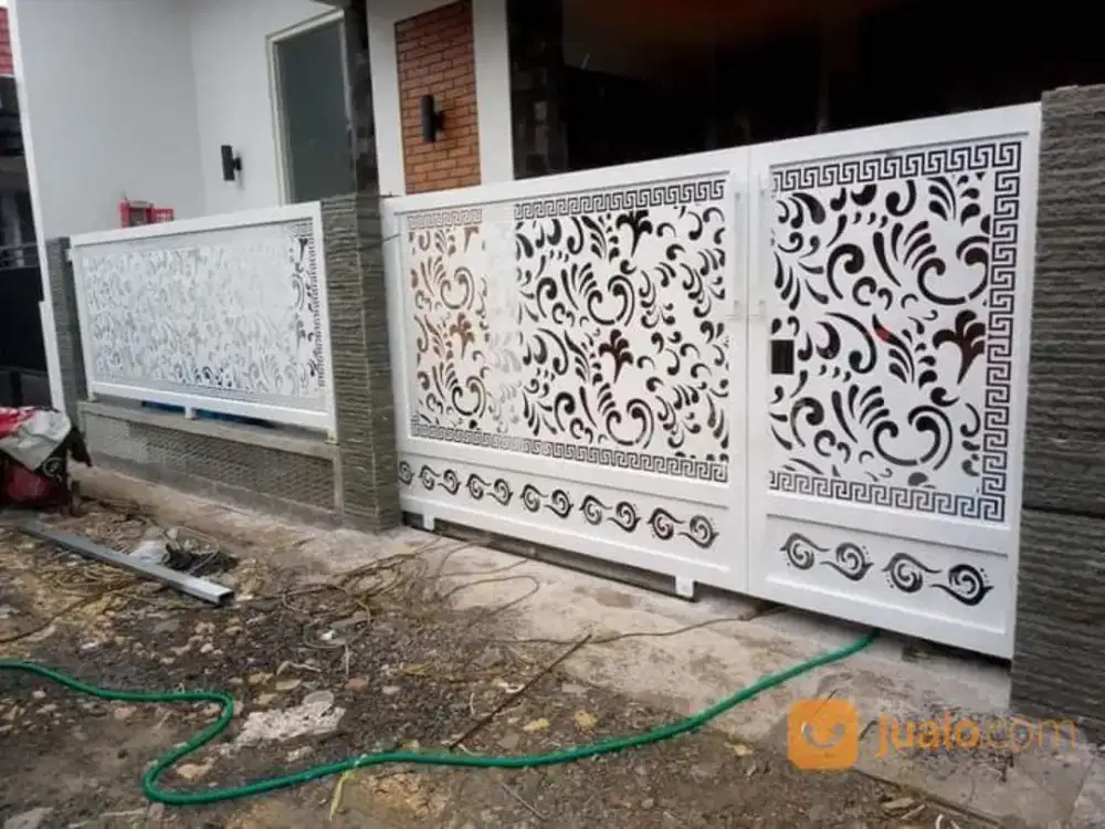 Pintu gerbang cating laser