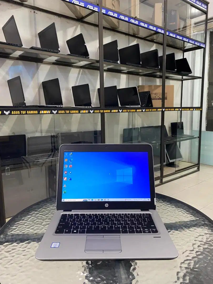 HP ELITEBOOK 820 G4