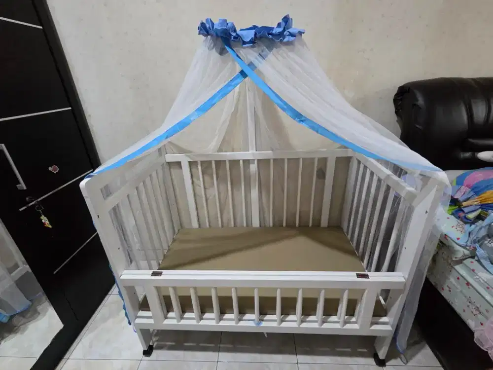 Box tempat tidur baby