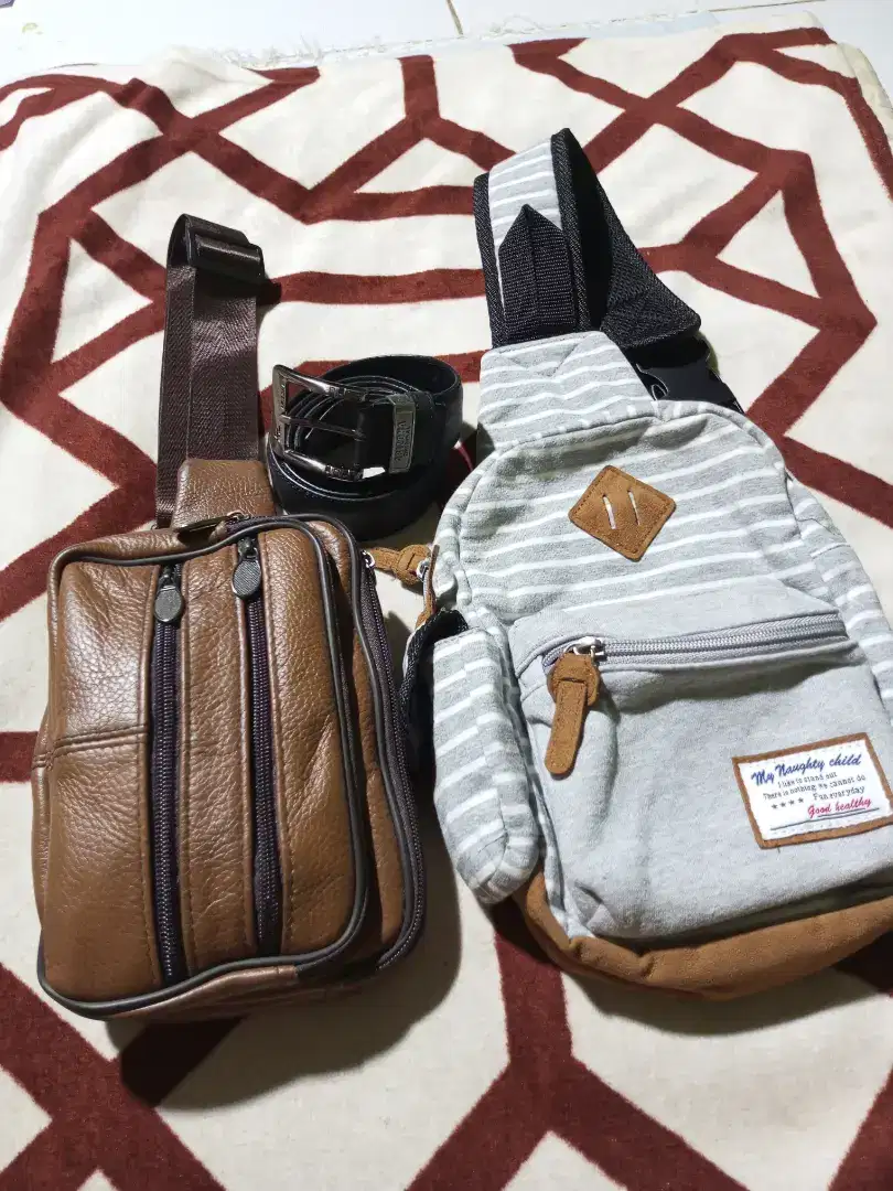 Dijual cepat dua tas selempang pria