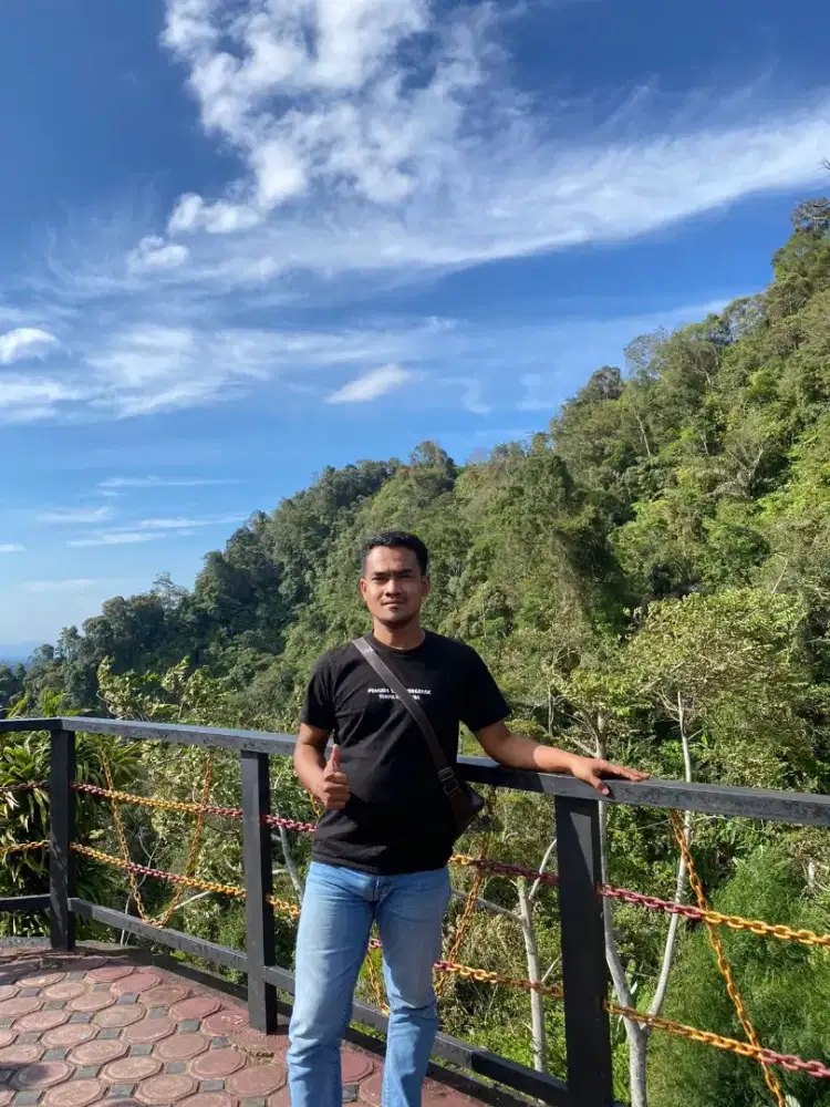 Mencari loker driver/supir pribadi dan teknisi wifi