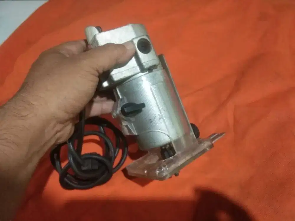 mesin trimmer / profile NORITA bekas murah