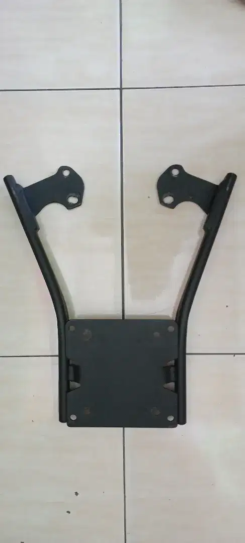 bracket box shad second bekas buat Scoopy,beat,genio,stylo