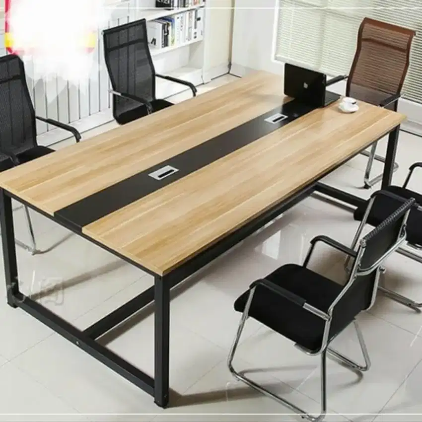 Meja kerja meja meeting meja kantor meja laptop