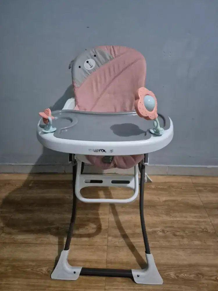 PRELOVED BABYDOES Ultimo High Chair CH 04 warna pink