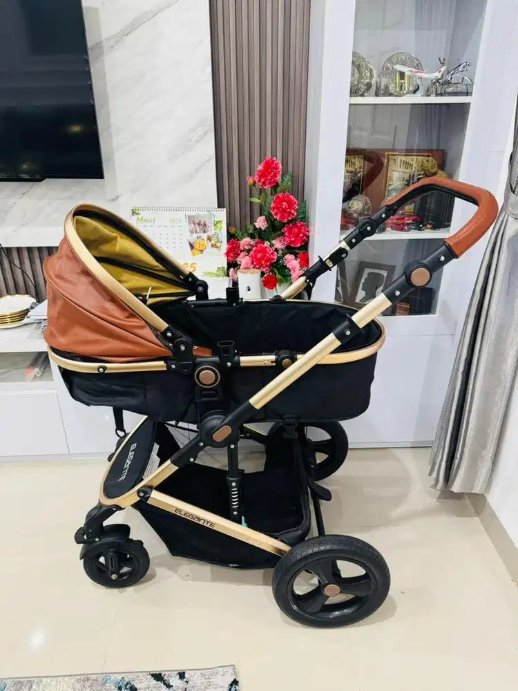 Stroller Bayi masih mulus dan bagus baru 2x pakai Merk Elegante
