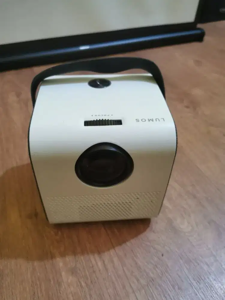 Lumos ray projector proyektor home cinema