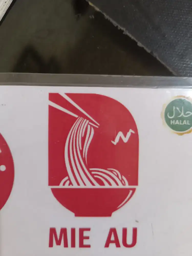 Dibutuhkan helper untuk kedai mie ayam