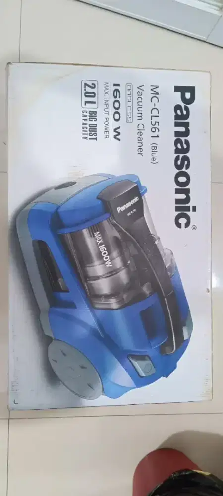 PANASONIC Vacuum Bagless 1600W Hepa - MCCL561