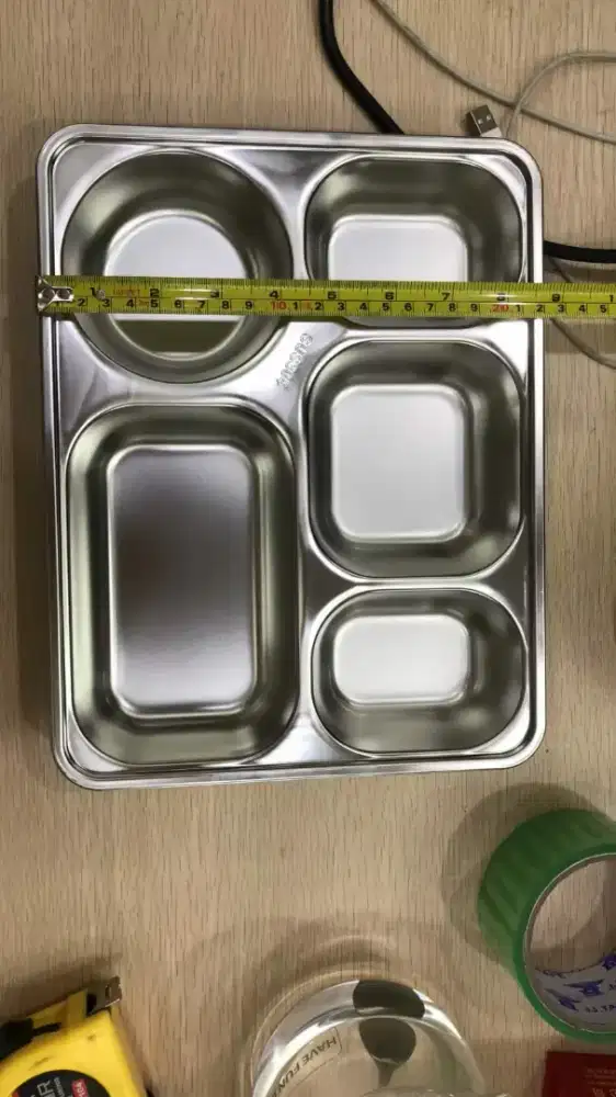 Food Trey Stainless 
Import, Tinggi 6 cm
kondisi Baru, Rp.49 rb