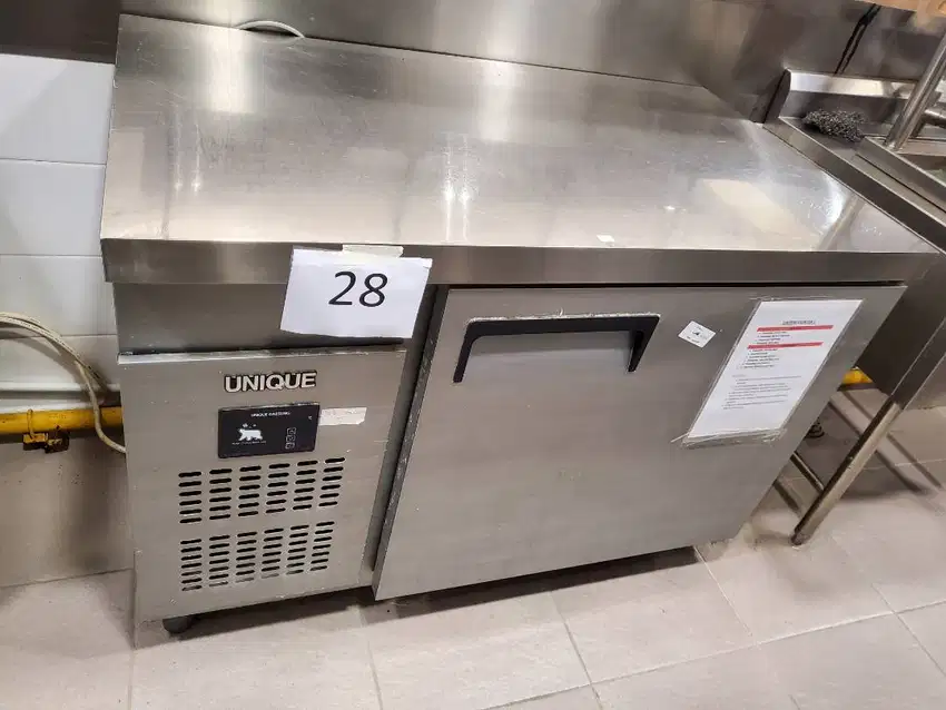 Undercounter Chiller (1 pintu)