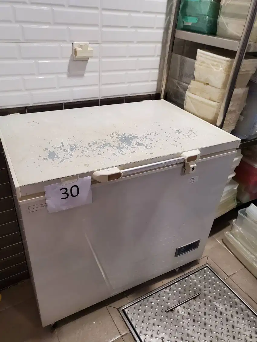 TUNA FREEZER/ FREEZER UNTUK TUNA