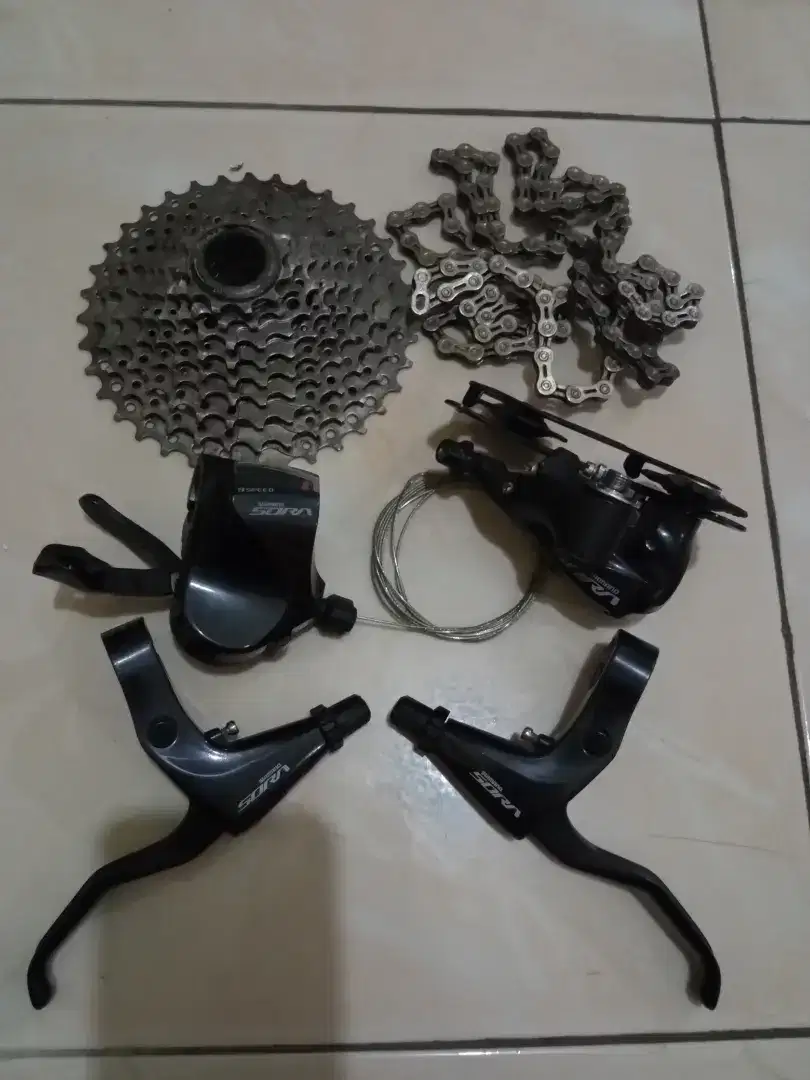 Mini groupset Sora 1x9 speed