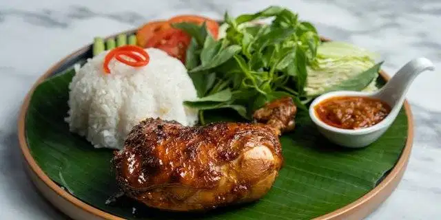Dibutuhkan Karyawan untuk rumah makan