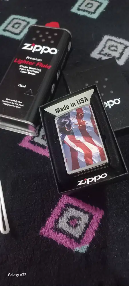 Dijual cepat Zippo flag edition free isi baru