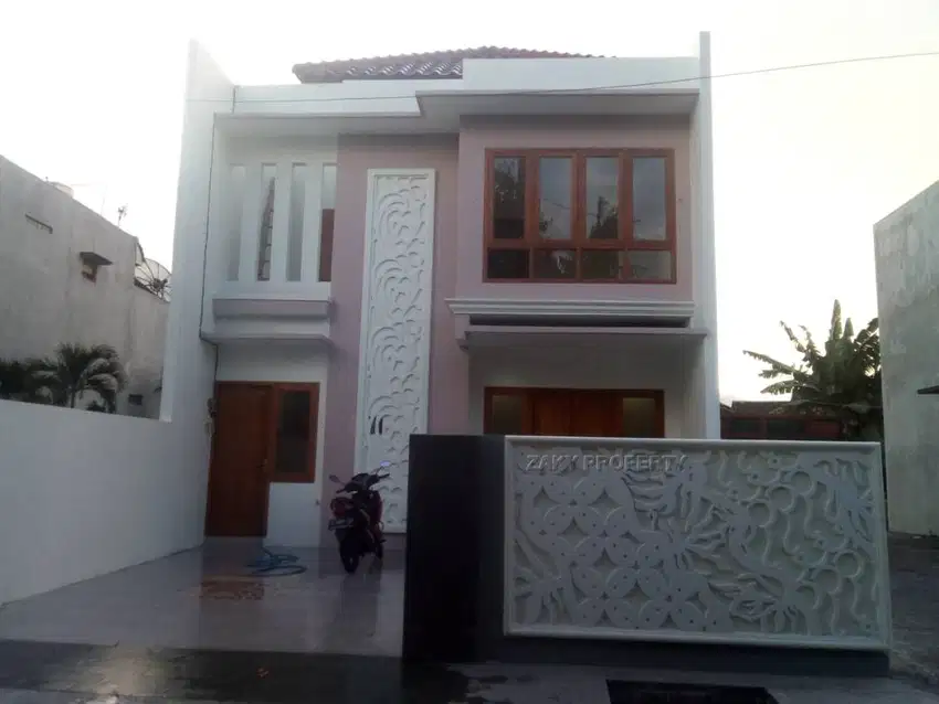 Unit Rumah 2 Lantai Baru, Luas, Nyaman, Strategis di Kota Yogyakarta
