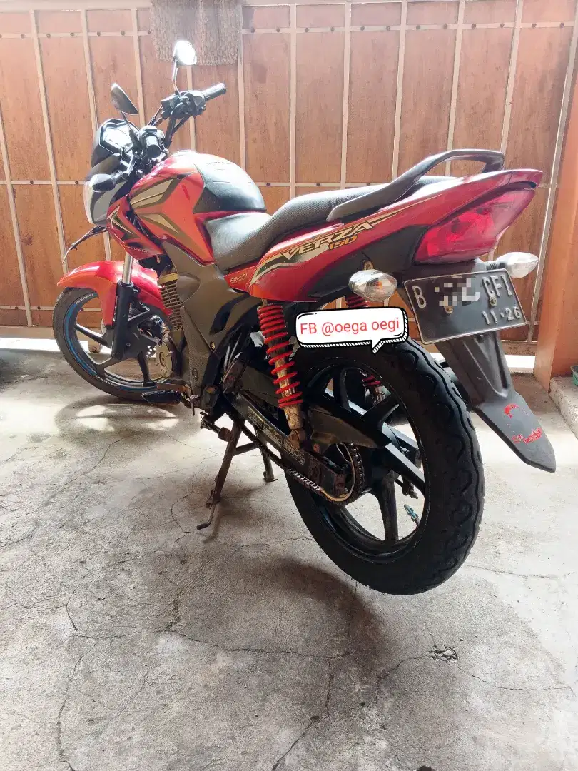 Honda Verza Tahun 2015 Merah
