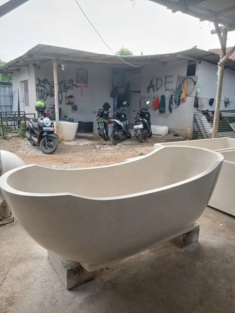 Bathtub Lengkung Patah Teraso