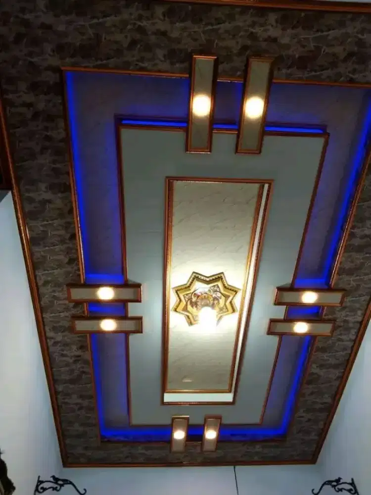 plavon PVC terpasang mewah moderen