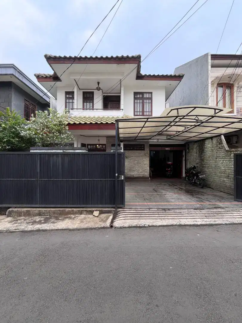 JUAL RUMAH SENOPATI AREA, KEBAYORAN BARU