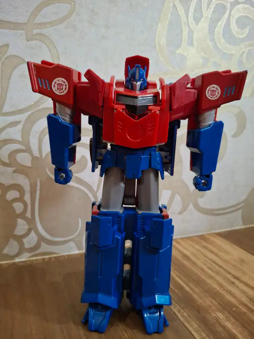 Mainan anak robot transformer asli optimus prime