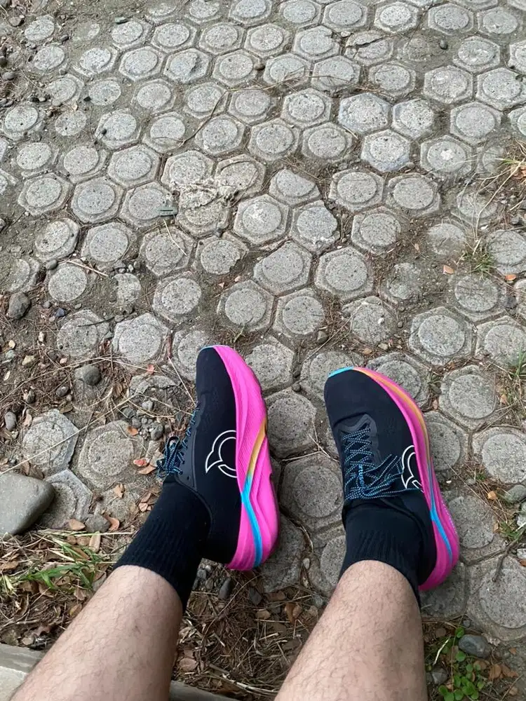 Sepatu Running Ortuseight Hyperblast 2.0