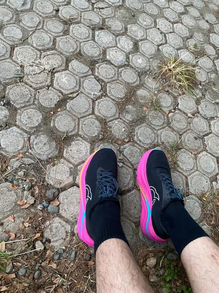 Sepatu Running Ortuseight Hyperblast 2.0