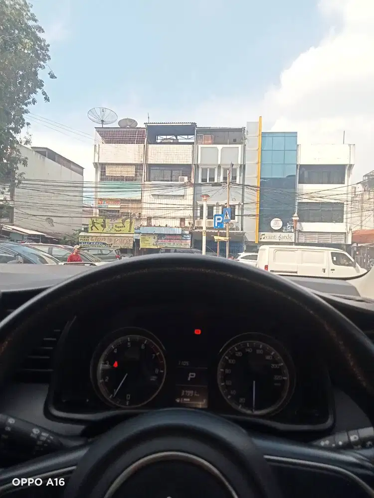 Sedang mencari pekerjaan driver