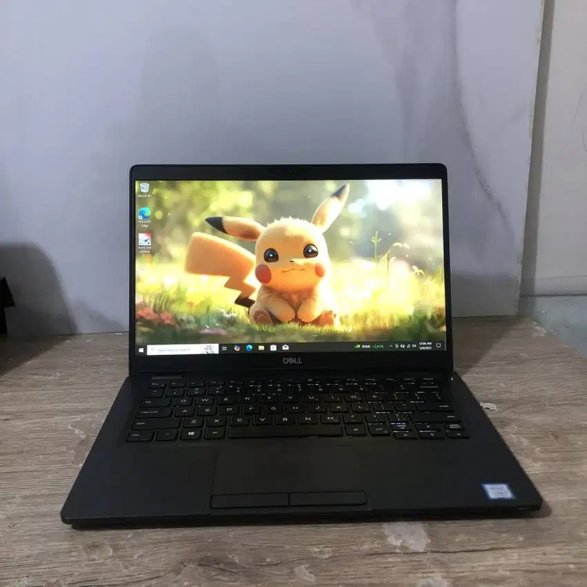 Laptop Dell Latitude 5300 Core i7 GEN 8 RAM 16/256GB M-SKI