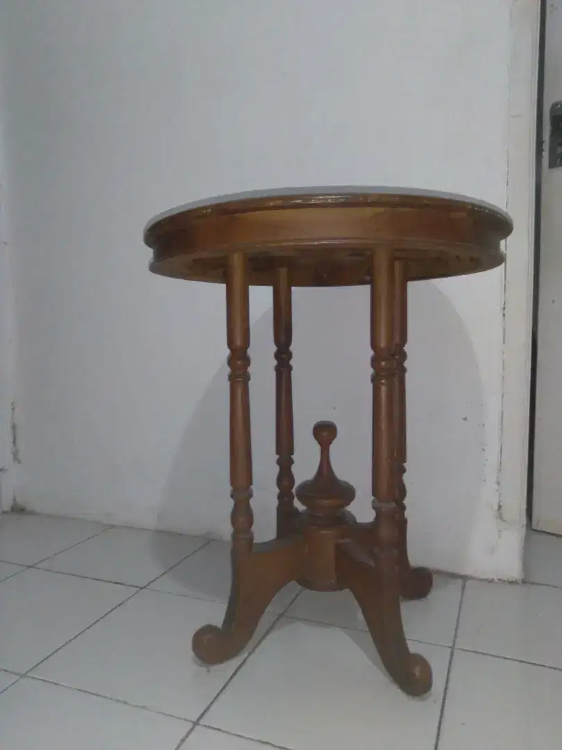 EDISI PINDAHAN FLASH SALE   Dijual meja bulat Jati