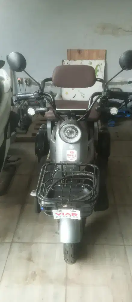 Viar Sepeda Listrik Roda Tiga