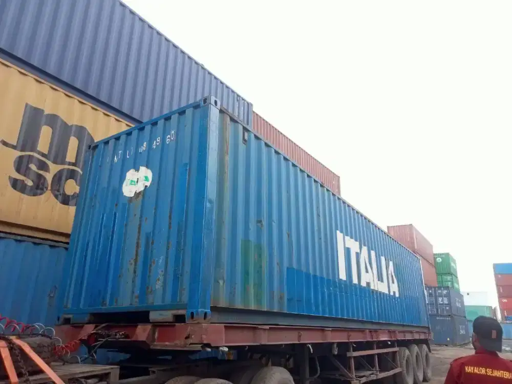 CONTAINER BEKAS 40 FEET