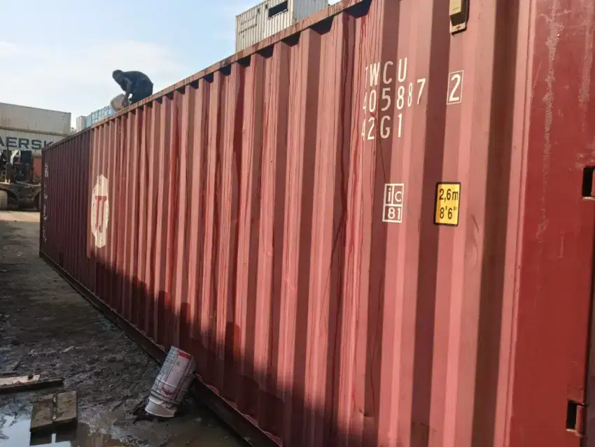 CONTAINER BEKAS 40FT