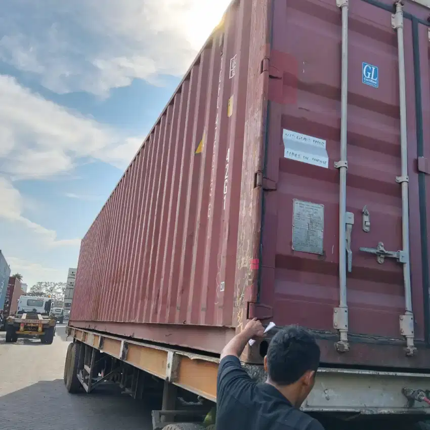 CONTAINER 40FT CARGO WORTHY
