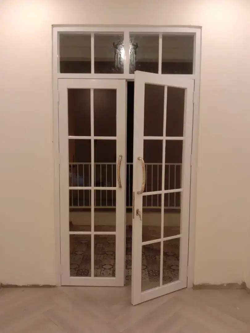 Folding gate rolling door almunium murah