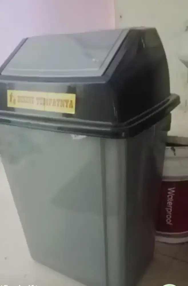 Tong sampah 65liter JUMBO ,ambil ke lok kalo mau ya