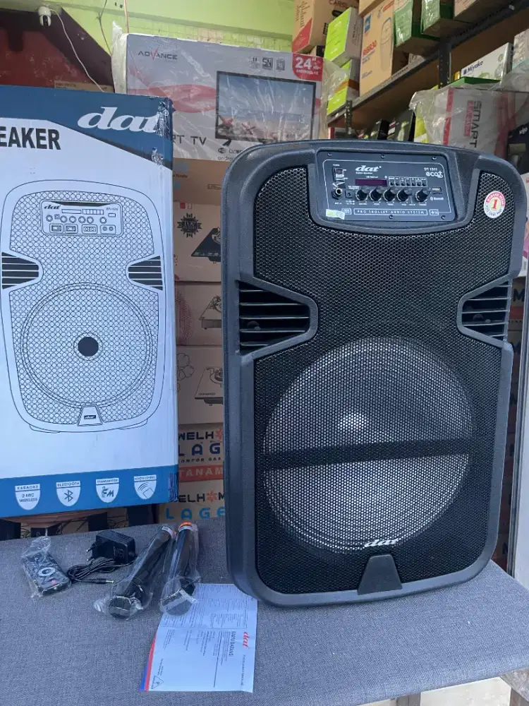 Speaker troly karaoke jumbo 15 inch merk DAT