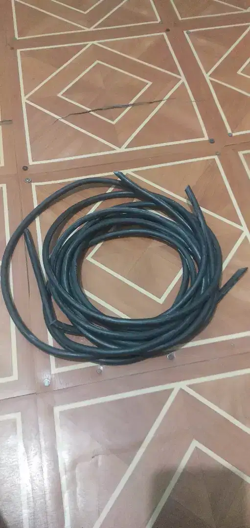 Kabel jembo 2 x 1.5 ( 20ribu ambil semua )